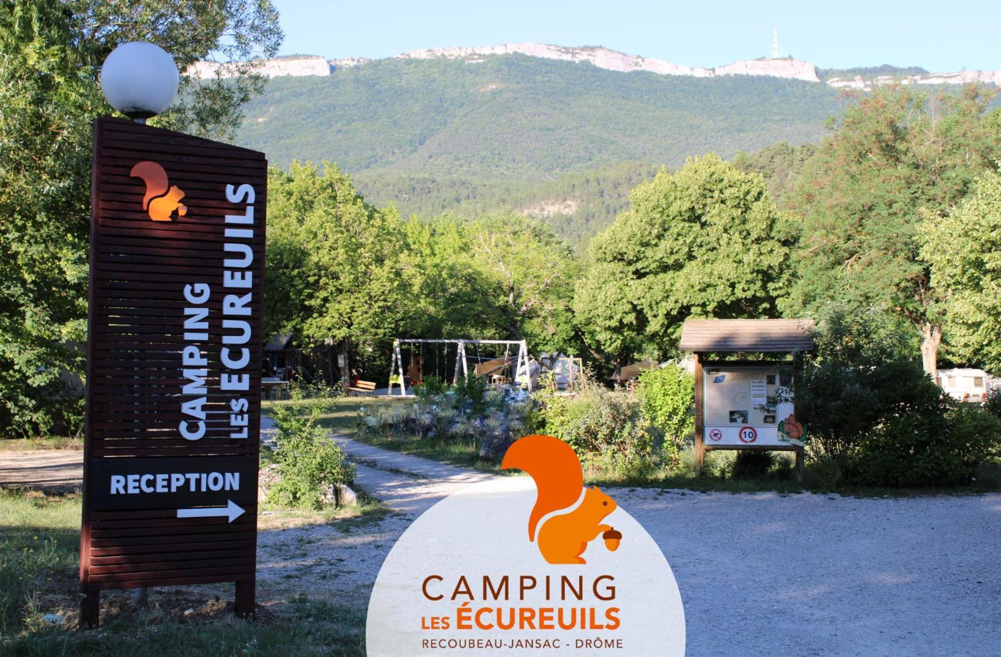 Habitat Createur - Hebergements Insolites Au Camping Municipal "Les Ecureuils" Recoubeau-Jansac Bagian luar foto